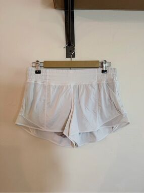 Lululemon Hotty Hot HR 2.5” *White
